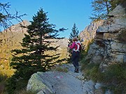 Concatenamento: Rifugio Benigni- Cima di Valpianella - Passo di Salmurano - Monte Avaro il 25 ott. 2014 - FOTOGALLERY